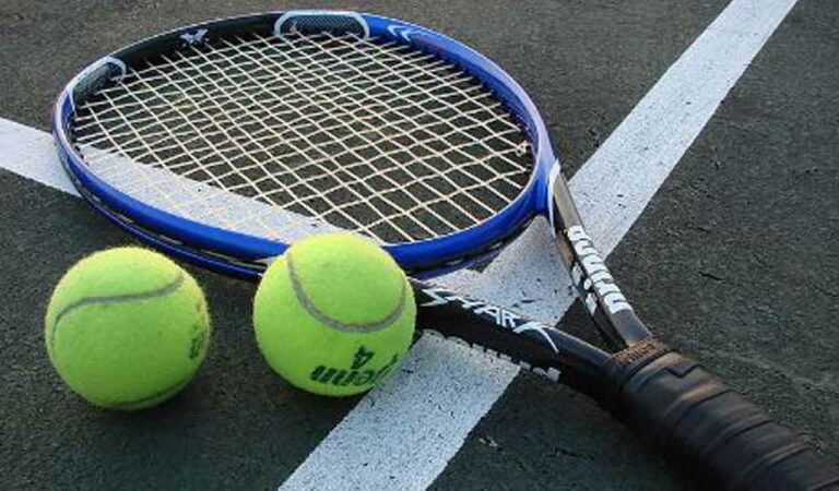 Tennis