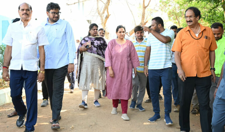 CMC Commissioner G Srijana reviews civic issues in Manikonda amid residents’ complaints