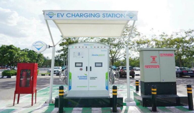 TGSRTC expands EV charging network across Hyderabad