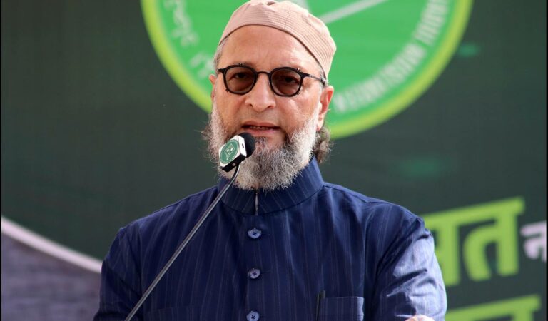 Owaisi defends Nida Khan, calls case a 'media trial'