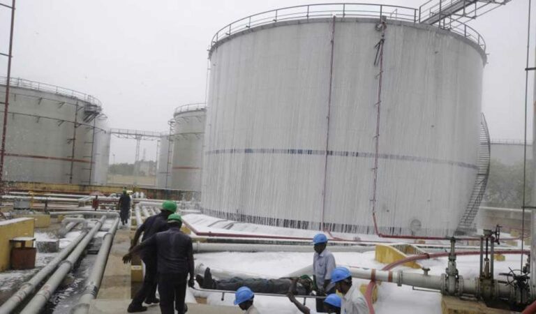 Q1 fuel losses may wipe out entire FY earnings of State oil firms