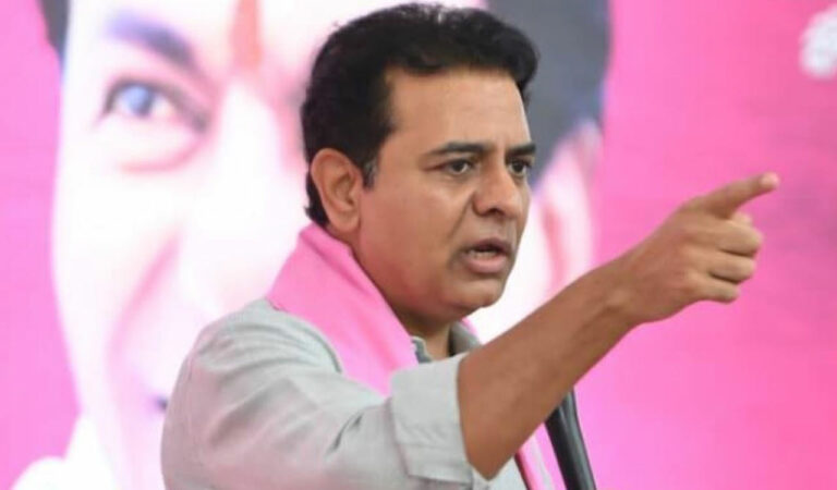 KTR Blames Congress for farmers death