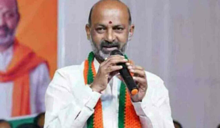POCSO case against son: Bandi Sanjay vows revenge on those who disturbed family