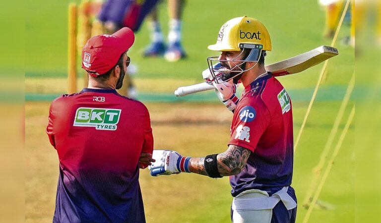 Kohli And Dk